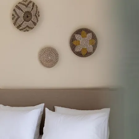 Apartment Destino Overlooking The Venetian Port Of Chania *